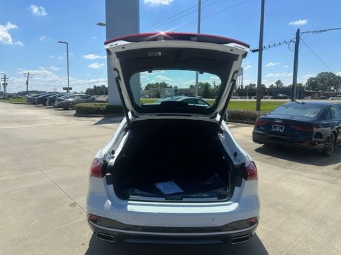 New 2025 Audi A5 2.0T Prestige image 9