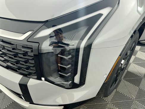 New 2026 Kia Sportage EX image 11