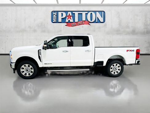 New 2026 Ford F250 Lariat w/ Lariat Premium Package AWD/4WD image 4