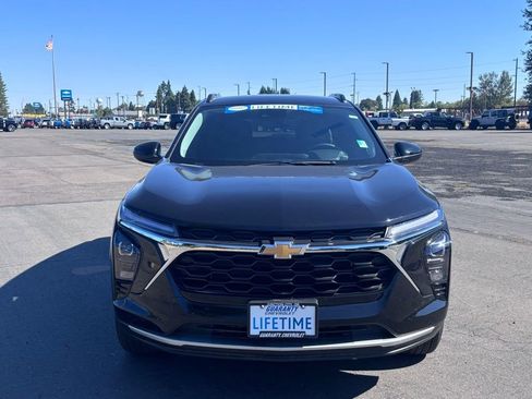 New 2025 Chevrolet Trax LT w/ LT Convenience Package image 20