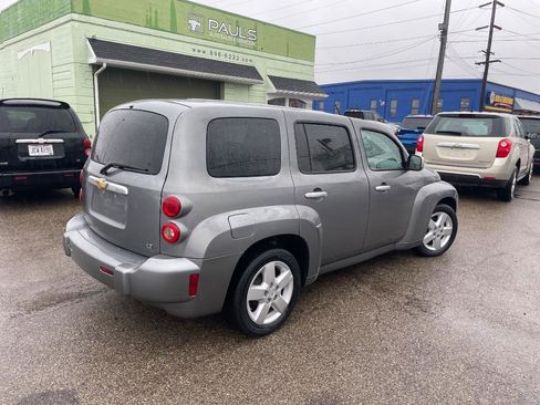 Used 2007 Chevrolet HHR LT image 6