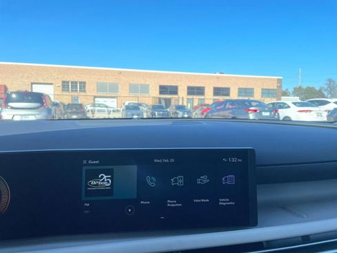 Used 2025 Hyundai Tucson SEL image 17