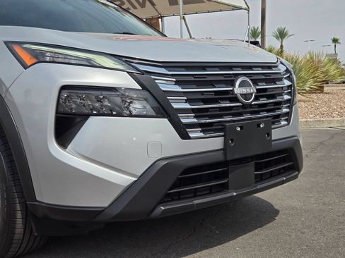 Certified 2024 Nissan Rogue S AWD/4WD image 2
