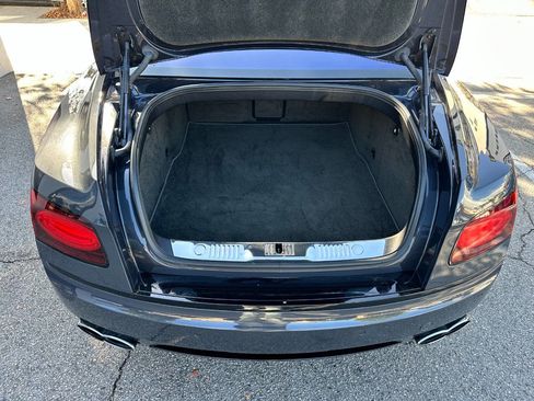 Used 2018 Bentley Flying Spur S V8 image 48