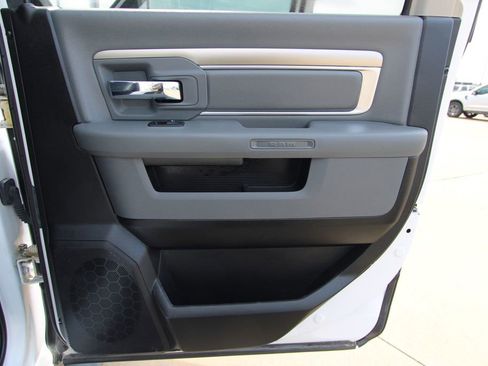 Used 2019 RAM 1500 Classic Warlock AWD/4WD image 43