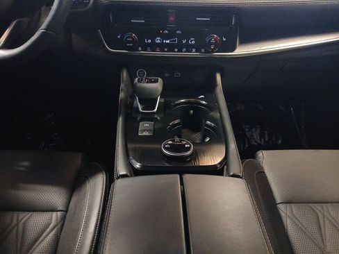 Used 2023 Nissan Rogue Platinum w/ Platinum Premium Package AWD/4WD image 11