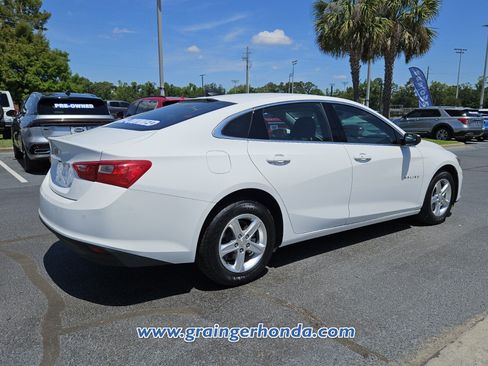 Used 2024 Chevrolet Malibu LS w/ Driver Confidence Package FWD image 5