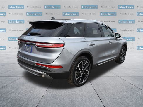 Used 2023 Lincoln Corsair Reserve w/ Equipment Group 201A AWD/4WD image 6