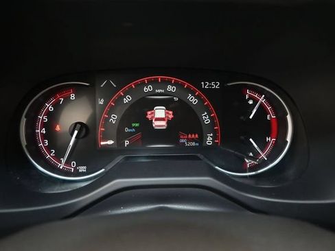 Used 2025 Toyota RAV4 LE FWD image 7