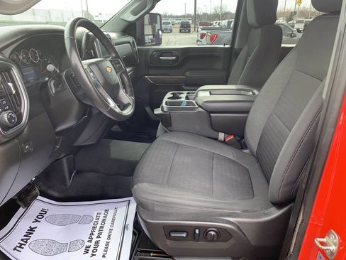 Used 2022 Chevrolet Silverado 2500 LT w/ Convenience Package image 10