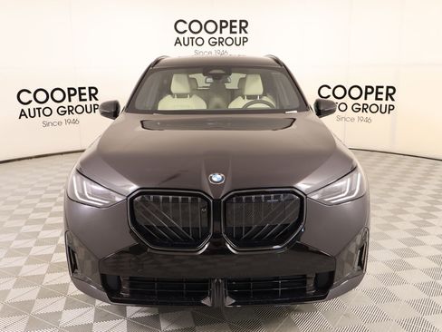 New 2026 BMW X3 xDrive30 w/ Premium Package image 9