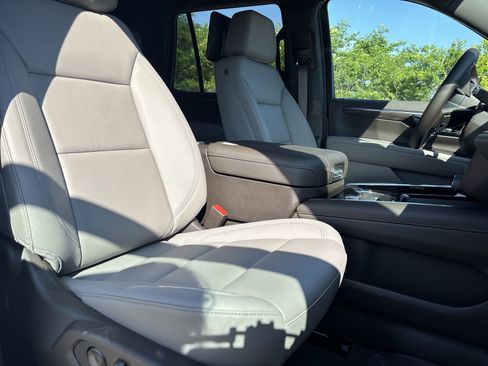 New 2026 Chevrolet Tahoe Z71 w/ Z71 Off-Road Package AWD/4WD image 25