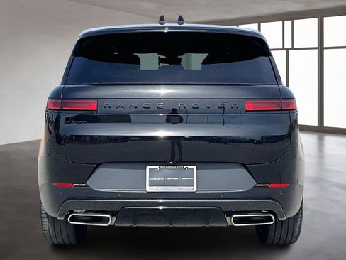 Certified 2025 Land Rover Range Rover Sport SE image 4