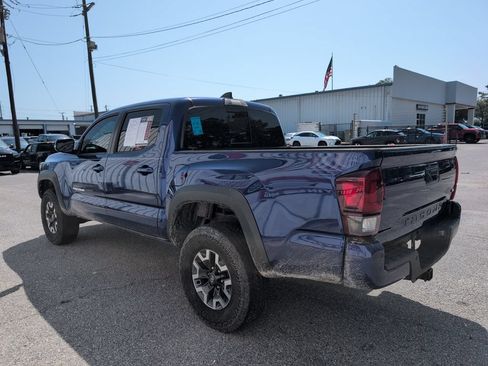 Used 2023 Toyota Tacoma TRD Off-Road w/ Technology Package RWD image 6