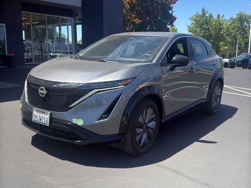 Certified 2023 Nissan Ariya FWD image 1