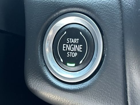 Used 2023 Chevrolet Tahoe Z71 w/ Z71 Off-Road Package image 17