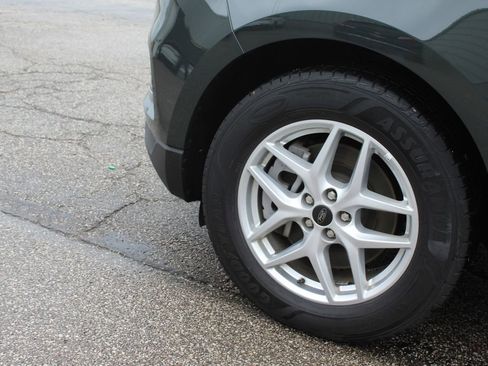 Used 2023 Ford Edge SEL w/ Convenience Package AWD/4WD image 9