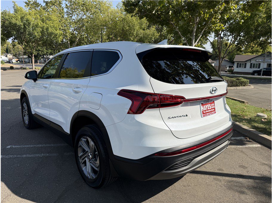 Used 2021 Hyundai Santa Fe SE AWD/4WD image 3