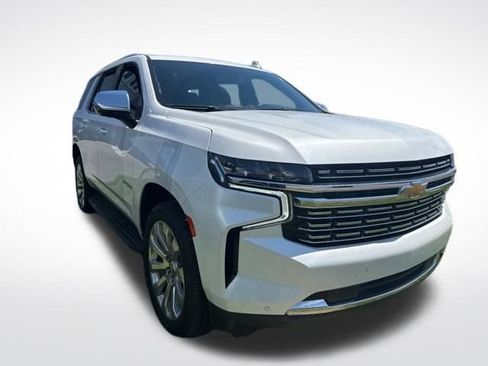 Certified 2022 Chevrolet Tahoe Premier AWD/4WD image 6