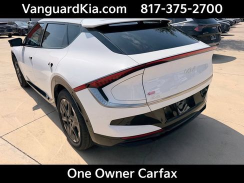 Used 2025 Kia EV6 Wind RWD image 2