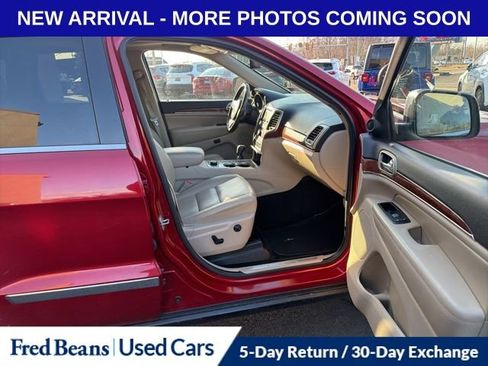 Used 2011 Jeep Grand Cherokee Limited w/ Trailer Tow Group image 9