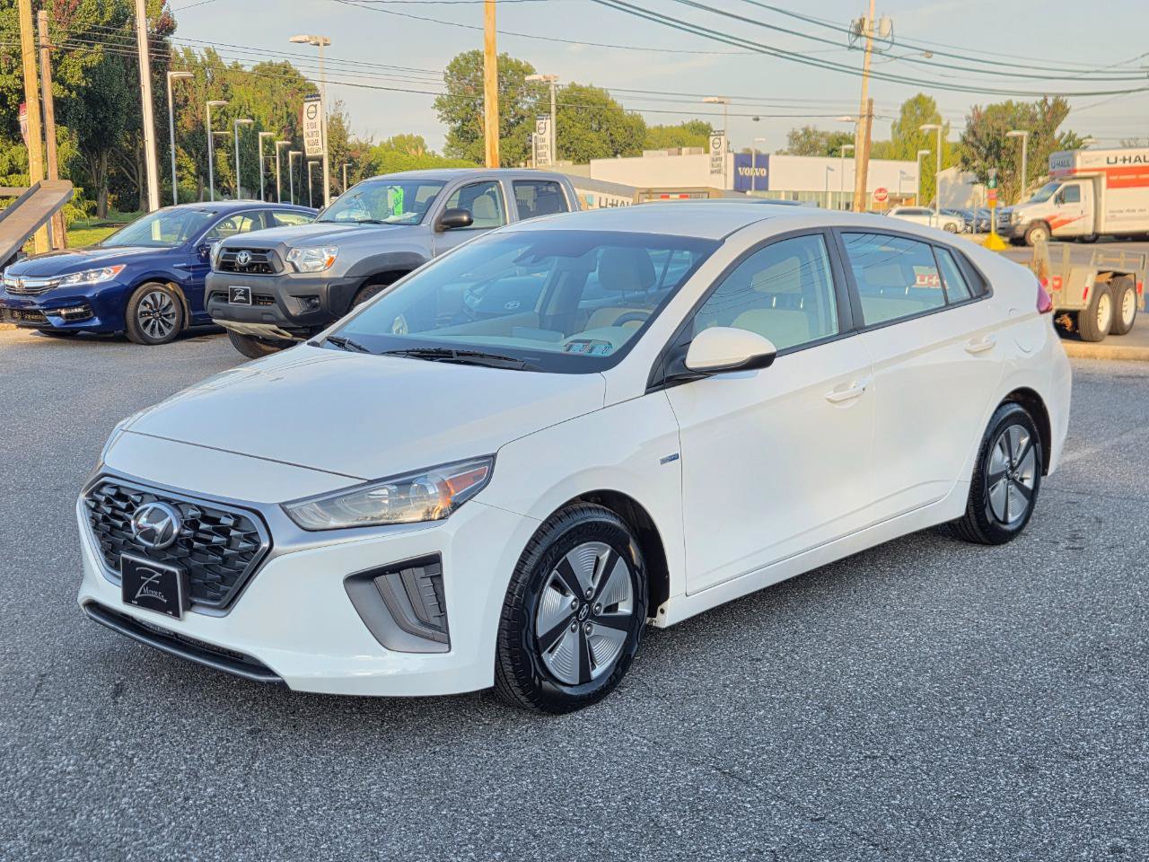 Used 2020 Hyundai Ioniq Blue FWD image 6