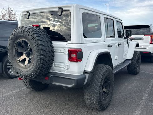 Used 2018 Jeep Wrangler Unlimited Rubicon image 3