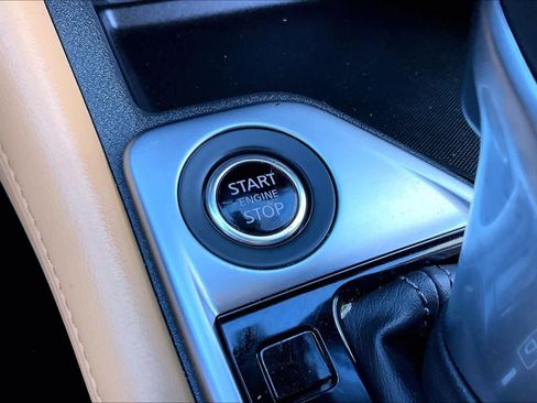 Used 2025 Nissan Sentra SV w/ SV Premium Package FWD image 32