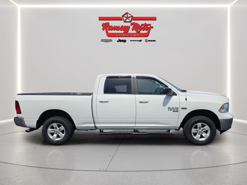 Used 2019 RAM 1500 Classic SLT AWD/4WD image 6