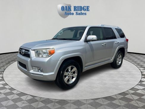 Used 2011 Toyota 4Runner SR5 w/ Convenience Pkg RWD image 1