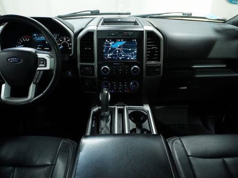 Used 2018 Ford F150 Lariat w/ Equipment Group 502A Luxury image 15