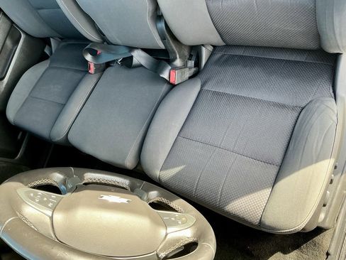 Used 2018 Chevrolet Silverado 1500 LT w/ All Star Edition image 39