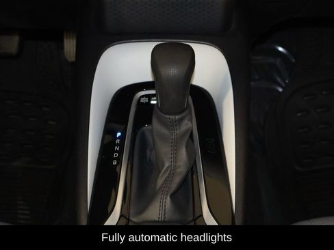 Used 2024 Toyota Corolla SE image 8