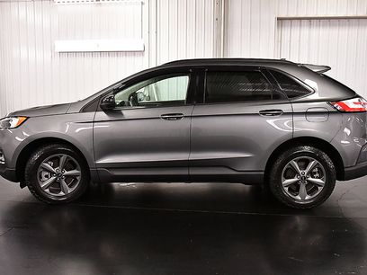 Used 2023 Ford Edge SEL w/ Sport Appearance Package