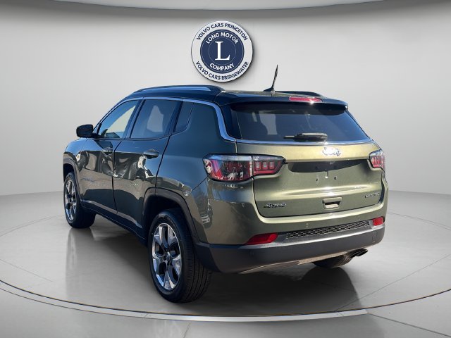 Used 2018 Jeep Compass Limited w/ Safe & Security Group AWD/4WD image 5