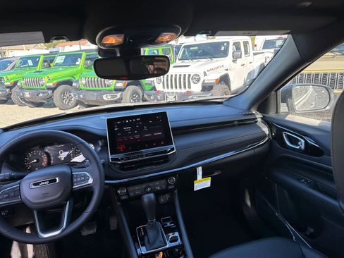New 2026 Jeep Compass Limited image 35