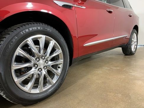 Used 2021 Buick Enclave Premium w/ Sun and Sites Package image 2