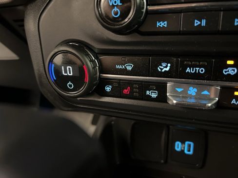 Certified 2024 Ford Bronco Wildtrak image 14