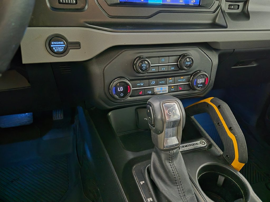 Used 2023 Ford Bronco Badlands w/ Sasquatch Package AWD/4WD image 21