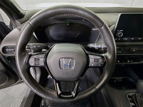 Used 2024 Honda HR-V Sport image 17