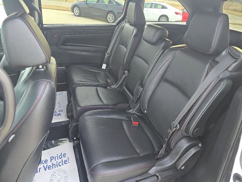 Used 2025 Honda Odyssey Sport-L image 15