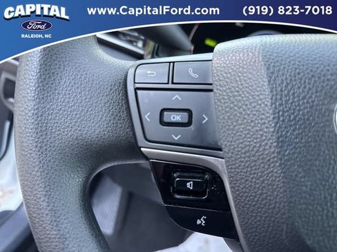 Used 2025 Toyota Camry LE FWD image 22