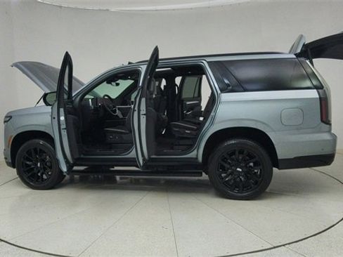 Used 2026 Cadillac Escalade Sport w/ LPO, ONYX Package image 83