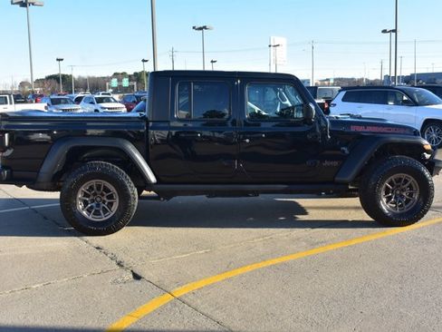 Used 2023 Jeep Gladiator Rubicon w/ LED Lighting Group image 4