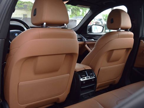Used 2017 BMW 530i xDrive AWD/4WD image 52