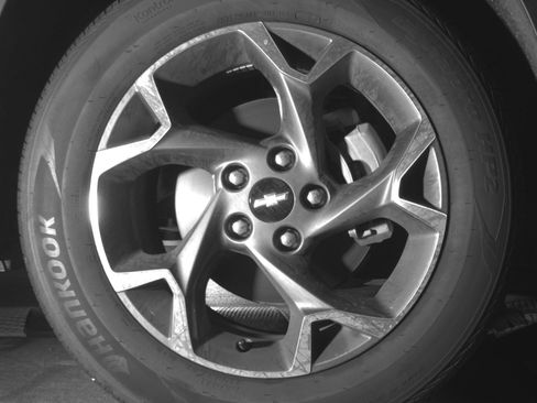 Used 2025 Chevrolet Trax LT w/ LT Convenience Package FWD image 13