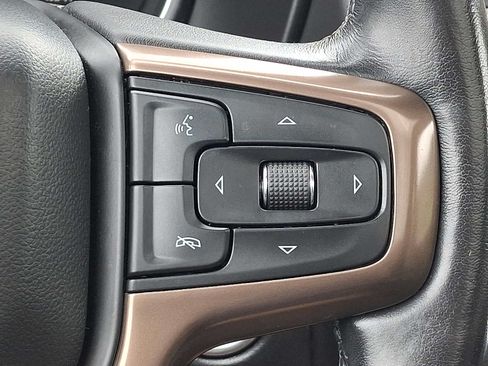 Used 2021 Chevrolet Suburban High Country w/ Premium Package AWD/4WD image 25