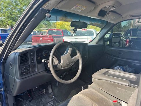 Used 2003 Chevrolet Silverado 2500 4x4 Extended Cab image 11
