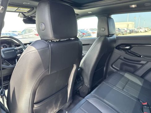 Used 2026 Land Rover Range Rover Evoque Dynamic SE AWD/4WD image 22
