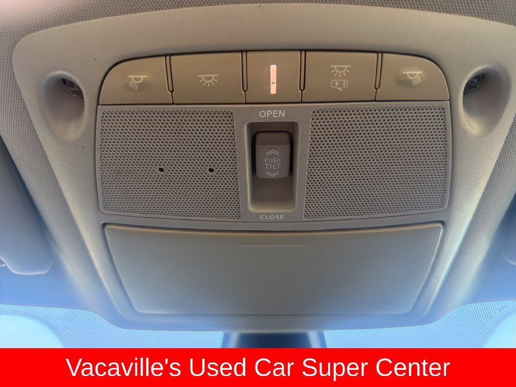 Used 2020 Nissan Maxima 3.5 SL w/ Floor Mat Group FWD image 21